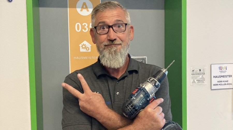 Hausmeister Holger Müller-Pohl - Jobs Kreis Groß-Gerau